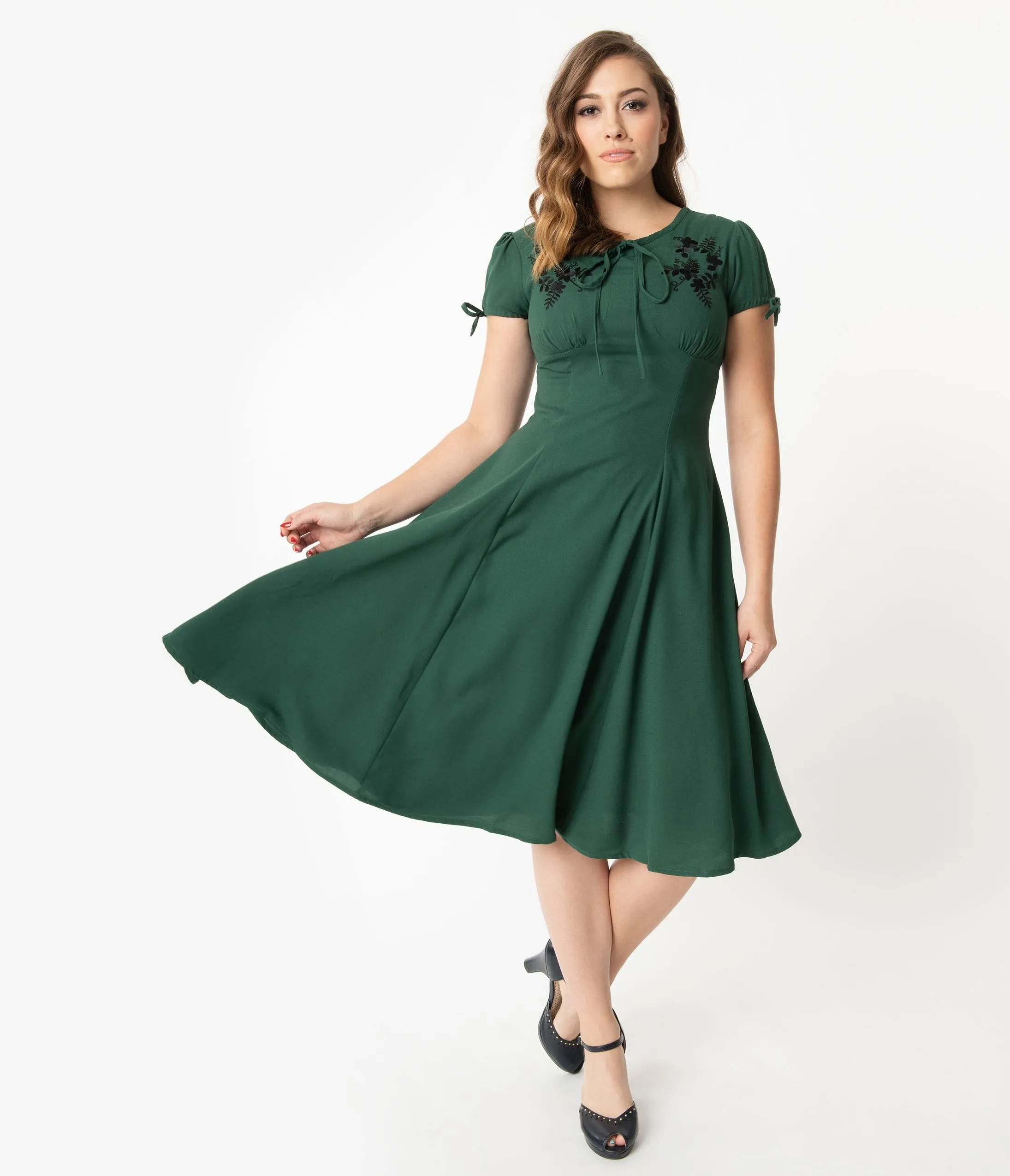 1940s Style Emerald Green & Black Embroidered Floral Ava Swing Dress